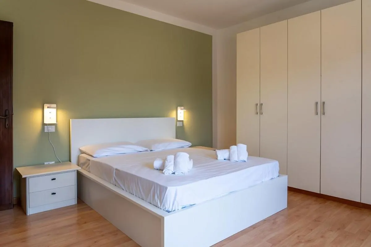 Anemidl Apartment Desenzano del Garda 0*,